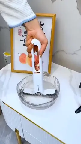 Confira Mini Rodo Esfregão Absorvente Portátil Limpeza Multifuncional Mesa Janela com 24% de desconto!  Encontre na Shopee agora! https://shope.ee/8A7XuR3sin