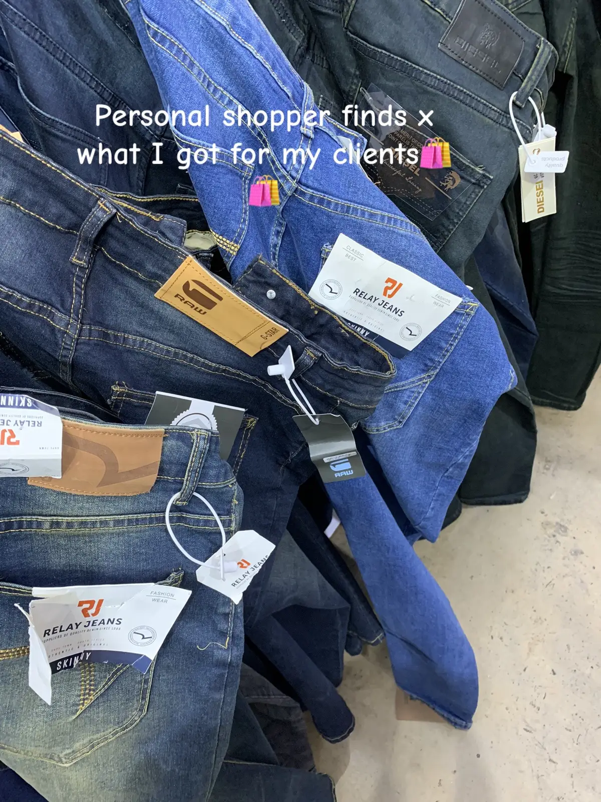 Personal shopper🇿🇼🇿🇦🔌.If you need my services the number is on my bio kindly contact me.#smallstreetrunner #gstarraw #diesel #personalshopper #zimsatiktok🇿🇼🇿🇦 #SAMA28 