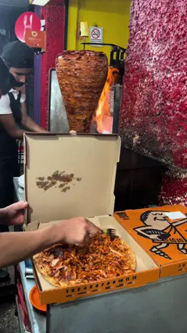 Un poema ❤️🤪 #pizza #pastor #pizzadepastor #mexico #comida #mexicanfood 