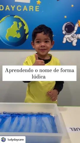 Posted @withregram • @ludydaycare Nosso nome é nossa identidade. Ao escrever o nome próprio a criança pensa e aprende muito sobre como a escrita funciona.  O principal objetivo ao trabalhar a escrita do nome, é oferecer oportunidade para que cada criança se reconheça individualmente e perceba que possui um nome que é só seu. A escrita do nome próprio é uma das mais importantes conquistas da criança, que entra no mundo das letras. Para ela, o conjunto de letras que compõem seu nome o representa e proporciona a percepção de si como um ser social.