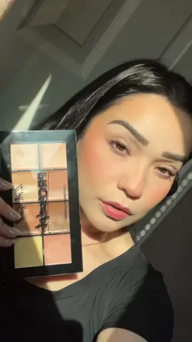 Pro Sculpt Palette @L.A. Girl Cosmetics #prosculpt #snatched #snatchedface #concealerhack #concealerreview #newmakeup #lagirlcosmetics #contouring #drugstoremakeupmusthaves #everydaymakeup #makeuphacks 