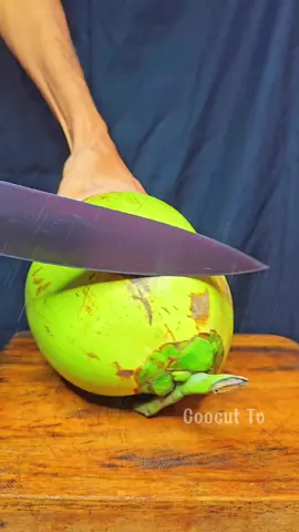 #coconut #cutting #asmr #satisfied #fruits #foryoupage #fyp 