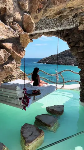 Imagine being here right now✨ #hotel #calilo 