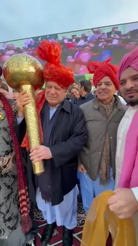 Former PMs Nawaz Sharif and Shehbaz Sharif with desi wrestlers in Gujranwala, Punjab.