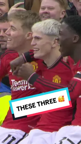 Name a better trio 💪💪💪 #MUFC #ManUtd #Hojlund #Garnacho #Mainoo #OldTrafford #PremierLeague 