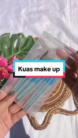 Kuas make up set 8 🥰 bisa banget dibawa kemana mana #fyp #magelang #unaolshopmagelang #olshopmurah #kuasmakeup #kuasmakeupset 