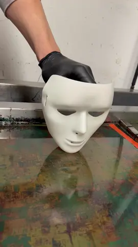 Hydro Dipping Mask #satisfying #hydrodipping 