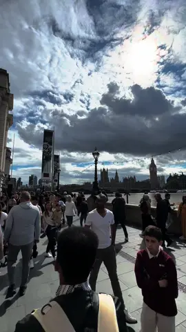 #london #gb #viralvideo #fypシforyoupage #gb #europe #trendin 