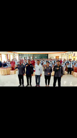 #sahabatbawaslutts Menjelang pelaksanaan Pemilihan Umum (Pemilu) Serentak 2024 yang dijadwalkan 14 Februari 2024, Badan Pengawas Pemilihan Umum (Bawaslu) Kabupaten Timor Tengah Selatan (TTS) menggelar Rapat Kordinasi Logistik tingkat Bawaslu Kabupaten TTS bertempat di Blessing Hotel SoE (5/2/2024). #salamawas #ayoawasibersama #cegahawasitindak #pemiludamai2024 