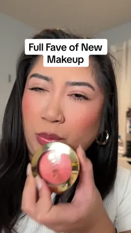 Honorable mentions to @Milani @essence cosmetics @hudabeautyshop @ONE SIZE BEAUTY @Hourglass Cosmetics — yall r killing the game right now 😜😜 #mewmakeup #viralmakeup #hourglasscosmetics #onesizebeauty #milanicosmetics #hudabeauty #essencemakeup 