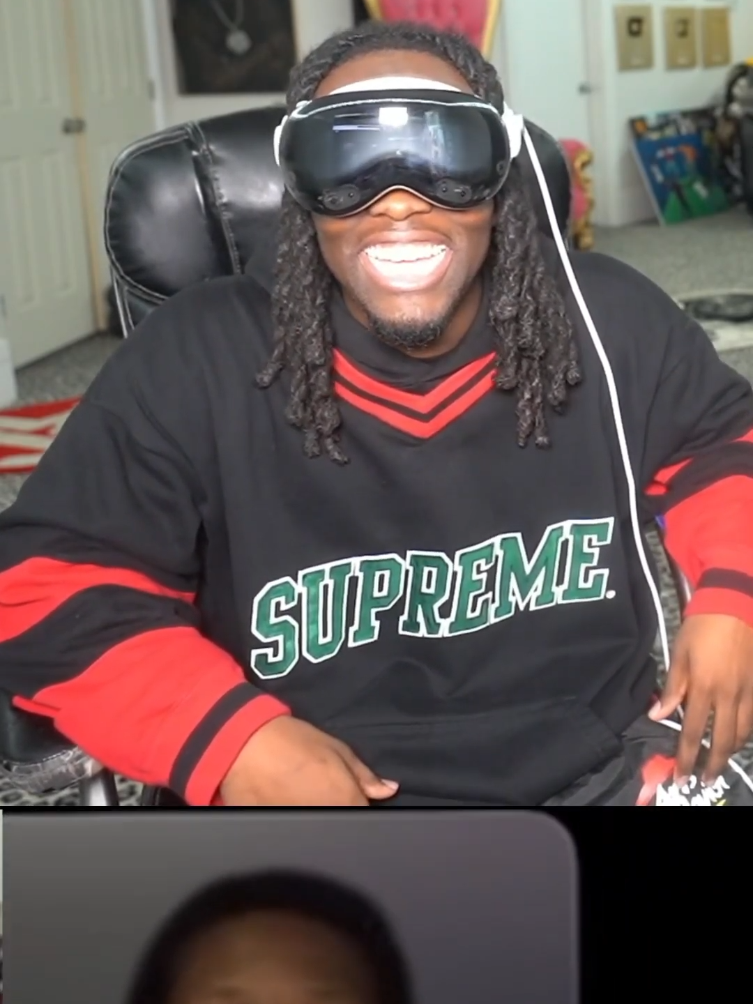 Kai & Duke Dennis Facetime on The Apple Vision Pro 😭🔥 #kaicenat #amp #dukedennis #applevisionpro #lmao