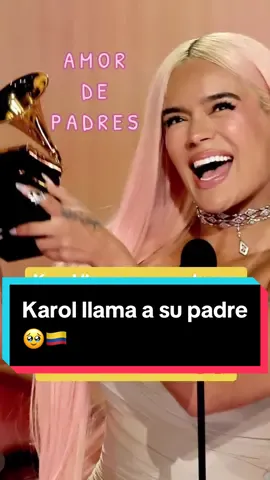 Karol G llama a su padre en medio de entrevista y esta fue su reacción🥹🇨🇴💞💞💞#foryoupage #greenscreen #fypシ #losdesiempre #viralvideo #trending #billboard #contenidokarolg #karolg #tiktokkarolg #bichota #medalloenelmapa #fanskarolg #grammy2024 #papag 