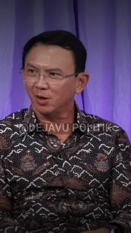 Kuda putih jkw ? 🤣🤣🤣 Mending percaya ahok lah yg tegak lurus konstitusi. 