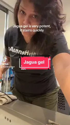 Jagua gel is the best! All natural and stains well! #hennakit #henna #pritihennaart #naturalhenna #hennajagua #jaguahenna 