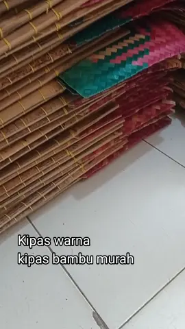 Kipas bambu,kipas warna