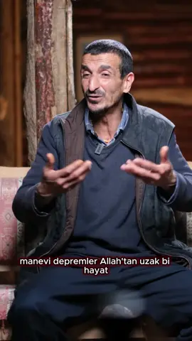 Allah'ı unutan ve bu yüzden Allah'ın da onlara kendilerini unutturduğu kimseler gibi olmayınız!... #ramazanhoca 