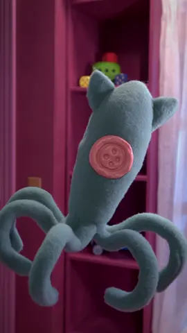 Want to bring home #Coraline’s favorite squid? The super-soft plush replica seen in this #stopmotion animation by @Haegelin Victor is available now in the #LAIKAshop! Visit the link in bio to shop #Coraline15