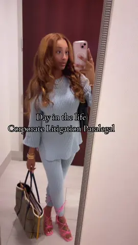 love this life. 🤭 #fyp #dayinmylife #dayinthelife #lawtok #paralegal #OOTD #corporatetiktok #fy 