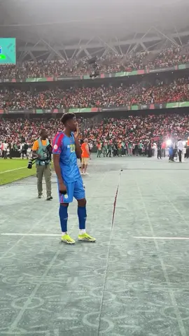 💪🐆🇨🇩 BEAUCOUP DE COURAGE ✊🏾 #YaBisoLéopards #AllezYlesLéopards #BendeleEkweyaTe #plusjamaisseuls  #fecofa #fecofardc #kinshasa  #drcongo  #fyp  #can2023  #football #tiktokcongolais🇨🇬🇨🇩 #tiktokcongokinshasa #congolese🇨🇩🇨🇩🇨🇩 #tiktokcongolais 