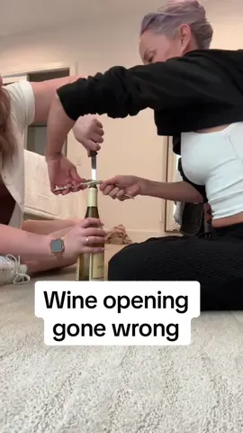 How were we in a 3-story mansion in Orlando and there were NO corkscrews?? They literally had a wine room too 🫣 Also shout out to @Brittany Mannie-Will for being the master and taking us to class.  #corkscrew #corkscrewhack #travelingalone #workfromhomemom #MomsofTikTok #momsover30 #trendingchallenge #adhdprobs 