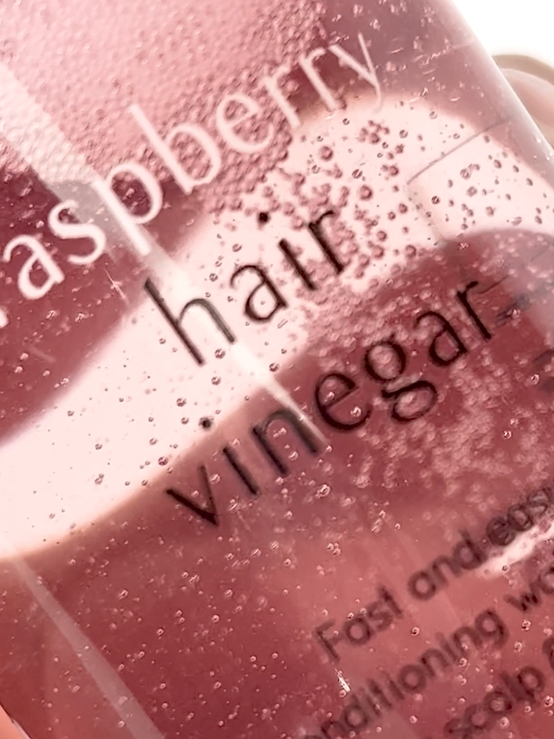 Refreshing raspberry scalp care Refreshing raspberry scent🍓 Care for damp head odor complete someone's shiny hair #Apieu I reviewed two types of vinegar hairline💗 [review product] 🍓Raspberry Hair Vinegar [200ml] 🍓Raspberry Vinegar Hair Mist [105ml] 🍓Natural vinegar? It is a mildly acidic base that takes care of both scalp and hair healthily, and the acidic ingredients of naturally derived vinegar help balance oil and moisture 🍓Raspberry Hair Vinegar [200ml] Hair vinegar that can care for scalp and hair gloss After shampooing, you can wash it from the scalp and massage it to nourish both the scalp and hair, and care for glossy hair👀 Even after taking a shower, my scalp was refreshed and I liked the refreshing raspberry scent💕 🍓Raspberry Vinegar Hair Mist [105ml] It is a mist that can care for your hair anytime, anywhere If you smell the top of your head when you go out, you can't put perfume on your scalp, but with this mist, you can take care of the top of your head refreshingly It takes care of static electricity and dry hair smoothly, so I'm glad it doesn't become damp👍 It's convenient to carry even in a small bag if you transfer it to a small spray bottle! 💬After shampooing, take care of your hair with vinegar, and use hair mist when you go out The fragrant raspberry scent lasts all day😊 🛒You can see the products at the Shopee [DOER] shop Quickly navigate to the profile link🖐 --------------------------------- #Hairmist  #hairvinegar  #Haircare  #scalpcare  #KBEAUTY  #SHOPEEDOER