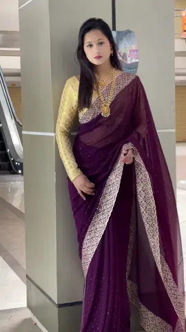 ‼️3000/-‼️Sare comes with blouse piece/-#partywearsarees #stonework #gorget #coloursavailable❤️💛 #reasonableprice🤘🤘🙂 #lastestcollection #premium #karunazcollection 