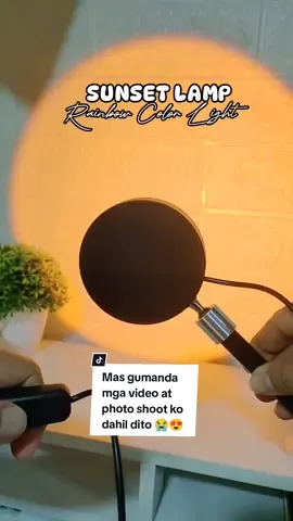 Mas gumada yung photo at video shoot ko dahil dito! 😭😍 Napaka ganda gamitin, matagal ko natong gustong bilhin. Sulit na sulit tlga sya! 💯 #sunsetlamp #sunsetlight #sunsetlampfilter #lamp #fypシ #budolfinds #tiktokfinds 