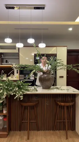 Hướng dẫn cắm bình tiểu tú cầu trong im lặng