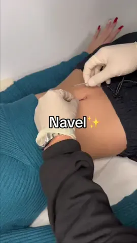 Piercing de giorno✨Navel🙌🏻 #macedoniapiercing #piercingstudio #piercing #navel #navelpiercing 