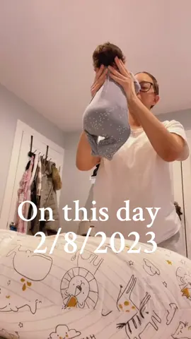 #onthisday I’m not cryingggggggggggg ahhhh #momtok #MomsofTikTok #momcontentfyp #relatablemom #relatablemomcontent #relatablemomstuff #relatablemomlife #firsttimemom #firsttimemomjourney #newbornscrunch #newbornstage #newbornbaby 