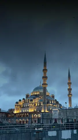 سەڵاوات بدەن لەسەر خۆشەویستی خودا محمد ‎(ﷺ)…#❤️ #🥺 #قران #ذكر_الله #2024 #madinah #makkah #اذكار #مككه #كعبه #الله #allah #اللهم_صلي_على_نبينا_محمد #جمعة_مباركة 