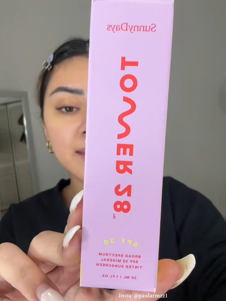 #tower28beauty @tower28beauty #tower28makeup #tower28spf #tower28sunnydays #tintedsunscreen #tintedsunscreenreview #resenademaquillajebypaula #probandomaquillaje #probandomaquillajeviral #protectorsolarconcolor #sephora #beautyproducts #BeautyTok