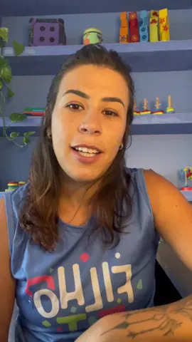 Grafomotricidade? A Tia Ka vai contar para vocês o que é essa palavrona e qual a relação com o movimento na infância! 😉✍💙 #filhofit #exercicio #brasilia #criança #desempenhoescolar #atividadefisicainfantil #escola #voltasaulas #voltaasaulas2024 #educacaoinfantil #grafomotricidade
