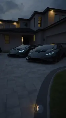 #luxury #luxurylife #Lifestyle #luxurylifestyle #luxuryhomes #mansion #mansiontour #amazinghouse #bighouse #fyp #moneyheist #rich #richlife #lamborghini #lambo #luxurycars #privatejet 