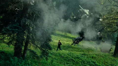 Forest Battle with The Siege of Gondor theme #fyp #avilexi #bayverse #transformers #optimusprime #lordottherings #rotf 