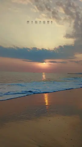 📍 Karachi Hawkesbay beach beautiful sunset 🌇 #beach #ocean  #sea #karachi 