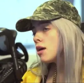 her singing it backwards will always be so impressive #billieeilish #billieeilishfan #oceaneyes #billieeilishfanpage #billiestan #ilovebills_ 