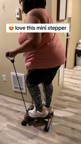 Still loving this mini stepper. Ive been on it every day for a week now and i cant wait to see my results! #nicedaystepper #fullbodyworkout #workoutroutine #workout #legday #tiktokshop #tiktokmademebuyit #tiktokfinds 