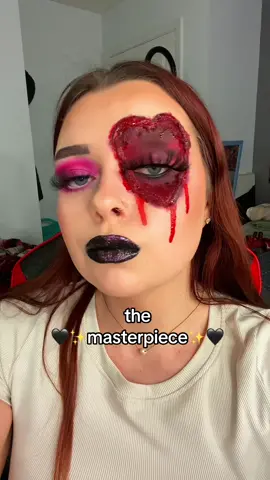my vanity is always a mess 😅 #sfx #sfxmakeupartist #sfxmakeup #sfxvalentinesdaymakeup #ValentinesDay #valentinesdaymakeup #makeupartist #atlantamakeupartist #fyp #makeuplover #makeupinspo #ColorCustomizer 
