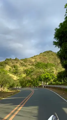 My first motorycle long rides.  Ang saya ko dahil na overcome ko na yung fear ko sa motor rides tapos Infanta, Quezon pa agad yung napuntahan. Ang gandaaaaa so much! 🫶🏻🥹#fyp #rides #infantaquezon #marilaque #trendingvideo #motorrides #rizal