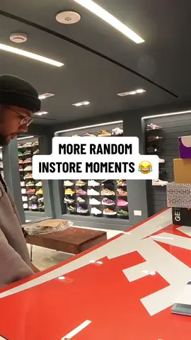 Heres just a few random moments from our Nottingham store! #offseason #nottingham #fyp #leicester #buyout #sneakerhead #coinflip #zxycba 