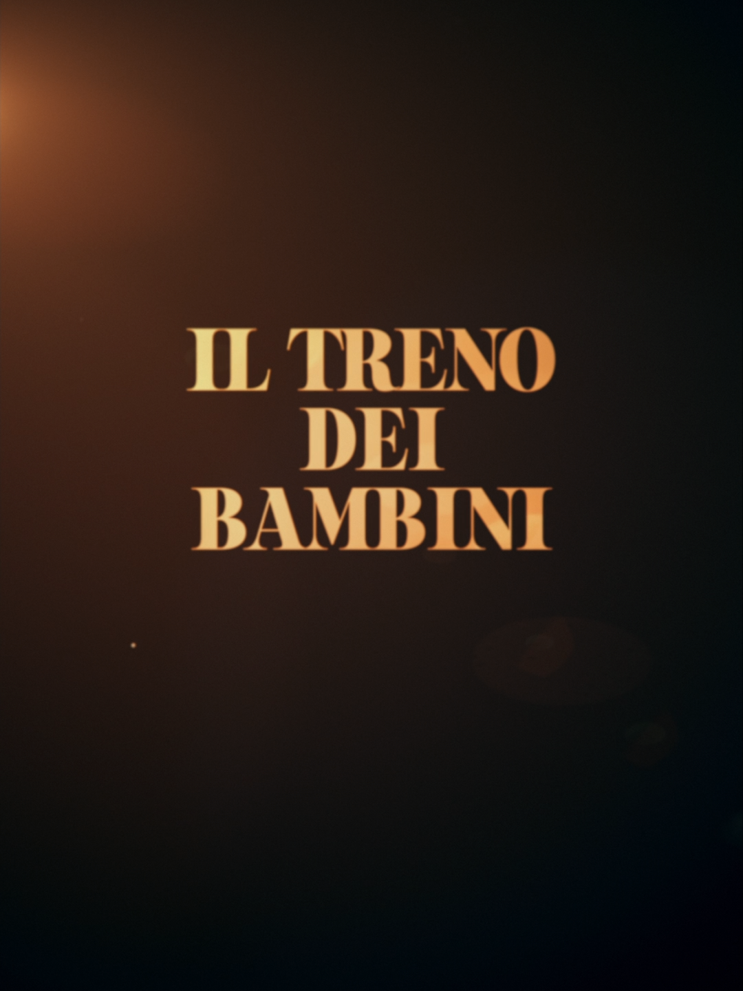 Perché certe volte ti vuole più bene chi ti lascia andare, di chi ti trattiene; Il Treno dei Bambini. Prossimamente, solo su Netflix. #netflixitalia #film #cinetok #iltrenodeibambini #BookTok