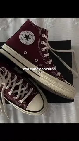 red wine converse 😭🔥 #converse #converseshoes #darkredconverse #shoes #fypシ゚viral #fyp 