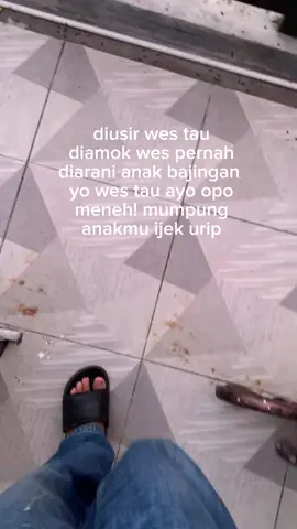 ☺️#sadvibes🥀 #galaubrutal🥀 #masukberandafyp #rowojombor #bahanstorymu #lantaiatas #epyepedong #foryoupage #xyzbca 
