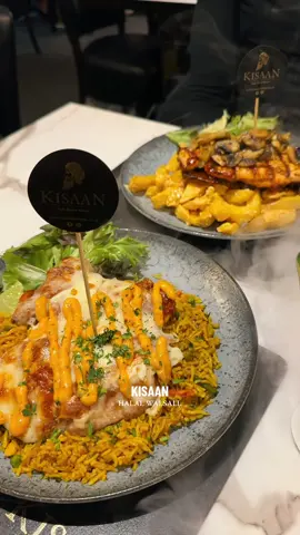 Is it bad to say im happy the hype died 😭 finally got to enjoy in peace. The lamb chops were phenomenal 🔥 #halalfood #walsall #aldridge #placestoeat #Foodie #foodblogger  #birmingham #restaurant 