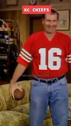 Al Bundy with a message for Kansas City Chiefs 🤣🤣🤣🇺🇸🏈🏆 #albundy #marriedwithchildren #sitcom #nfl #SuperBowl #kansascitychiefs #comedy 