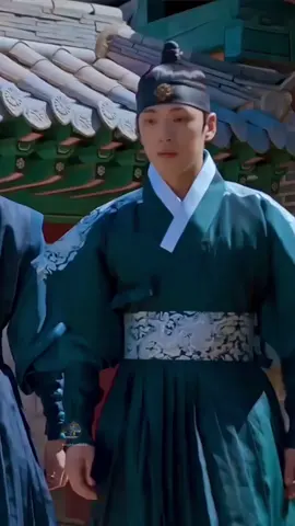 #kimjunghyun #kingcheoljong #mrqueen #koreanactor #koreandrama #foryoupage 