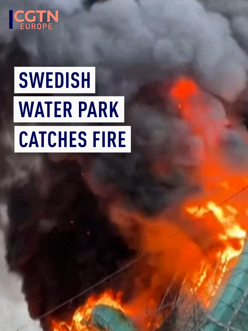 🔥 Fire engulfs part of Oceana Waterworld at Liseberg Amusement Park, Gothenburg, Sweden. 12 minor injuries reported, with nearby hotel and offices evacuated. Residents urged to stay indoors due to smoke.  #Gothenburg #Fire #Liseberg