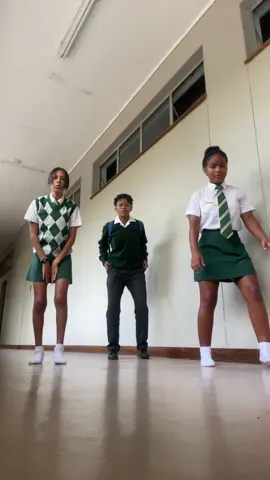 I messed up but just watch how @;) ate this dance up😭🤞🏼#isaceopimic 