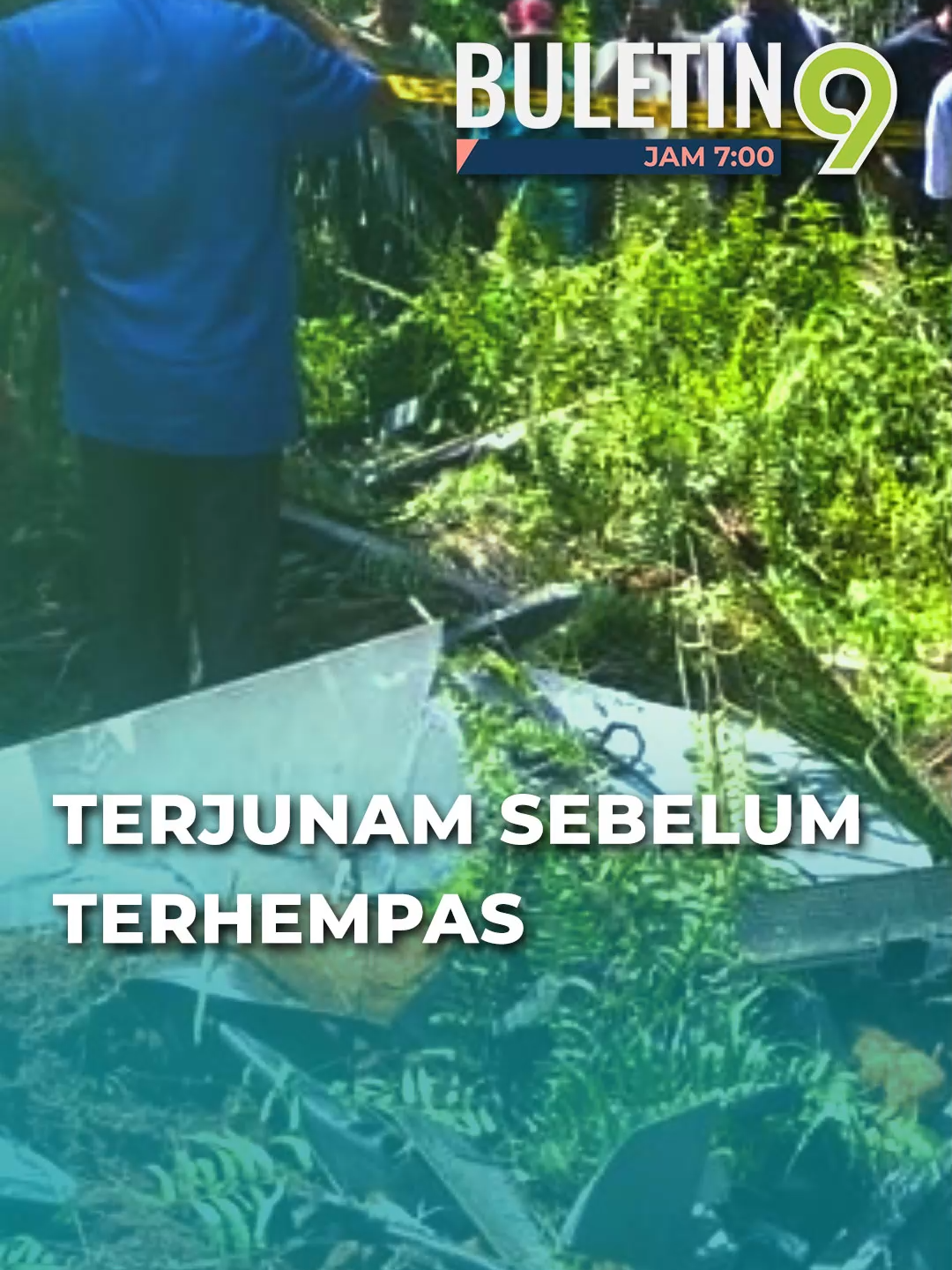 BULETIN TV9: Pesawat Ringan Terhempas Ketika Penerbangan Rekreasi #buletintv9 #astro149 #tv9 #fyp #janjihappy #pesawatterhempas